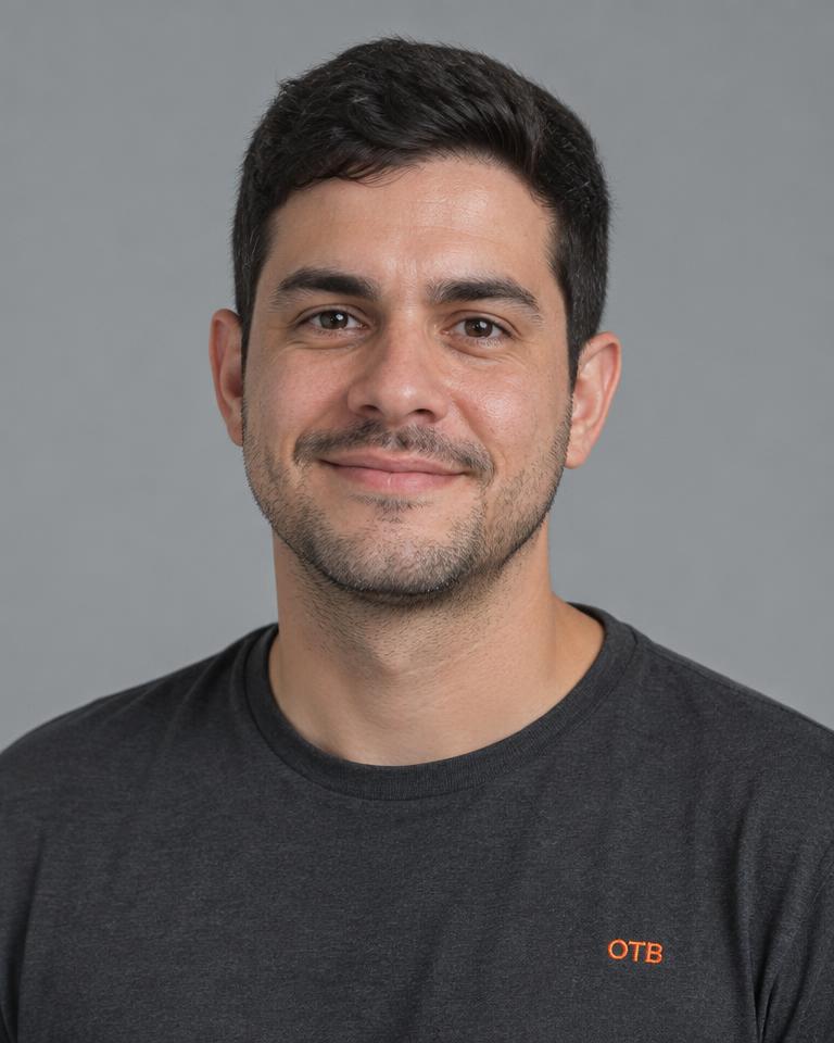 Retrato de Rafael Quintavel, Head de Produto do Grupo OTB