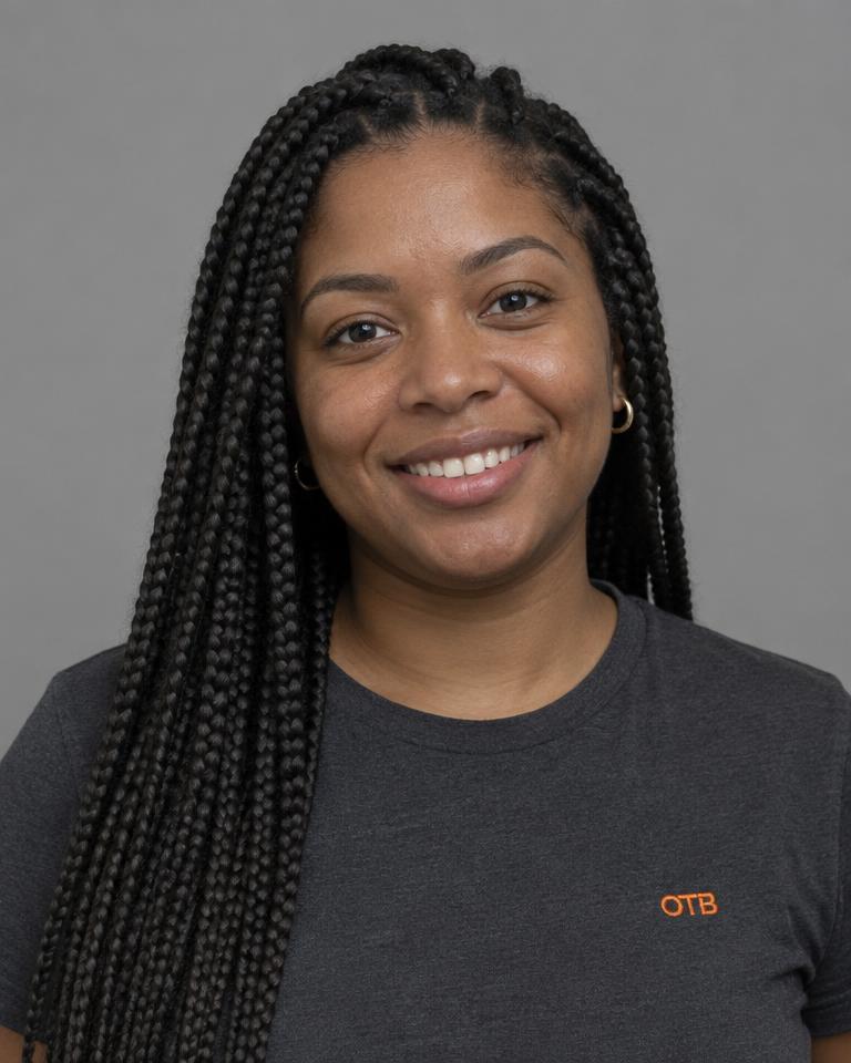 Retrato de Viviane Sacramendo, Consultora de Relacionamento do Grupo OTB