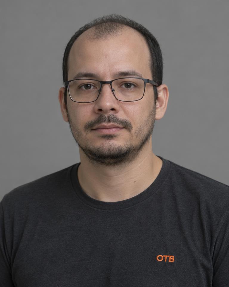Retrato de Wagner Olivandro, Especialista em Analytics do Grupo OTB